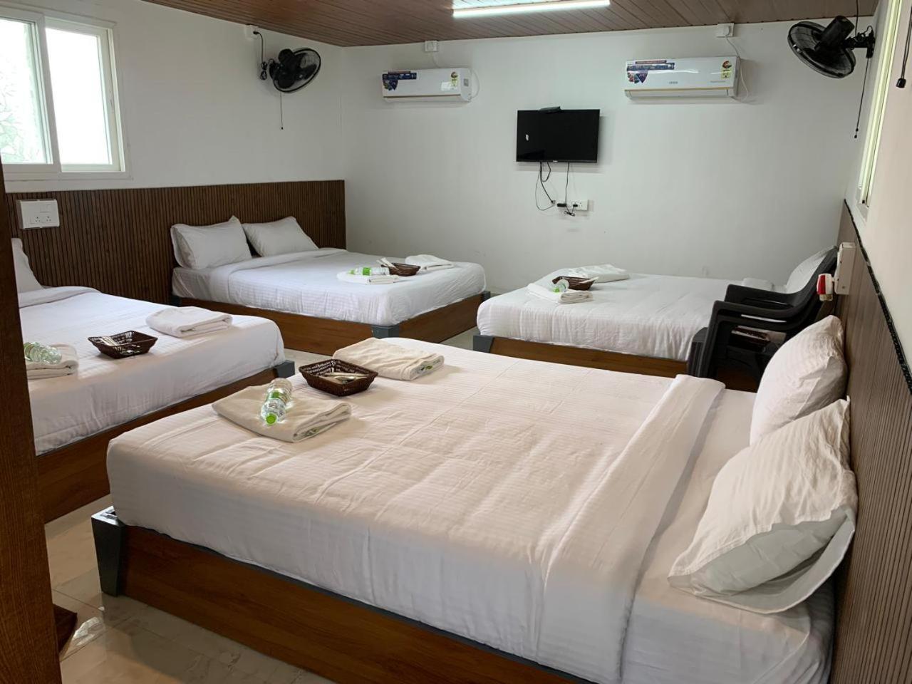 Love Green Resorts Palladam Exterior foto